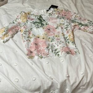 Beautiful top with tag